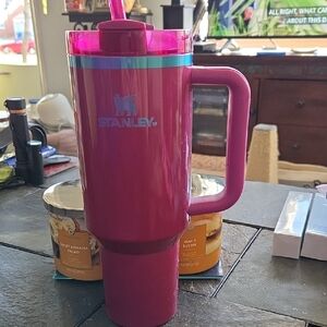 Stanley 40oz Quencher